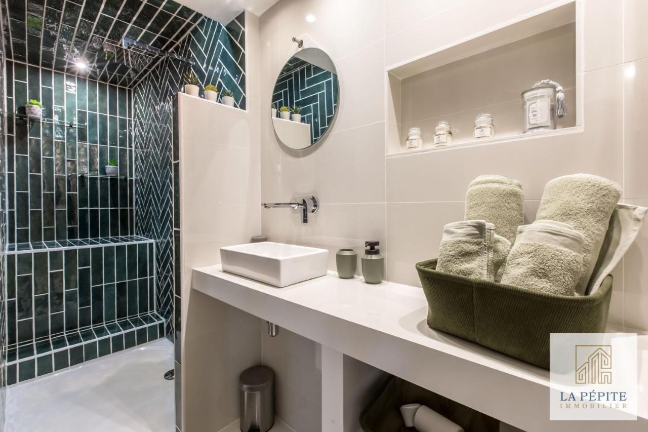 Appartement 40M2 Les Cintres Du Palace Valenciennes Bagian luar foto
