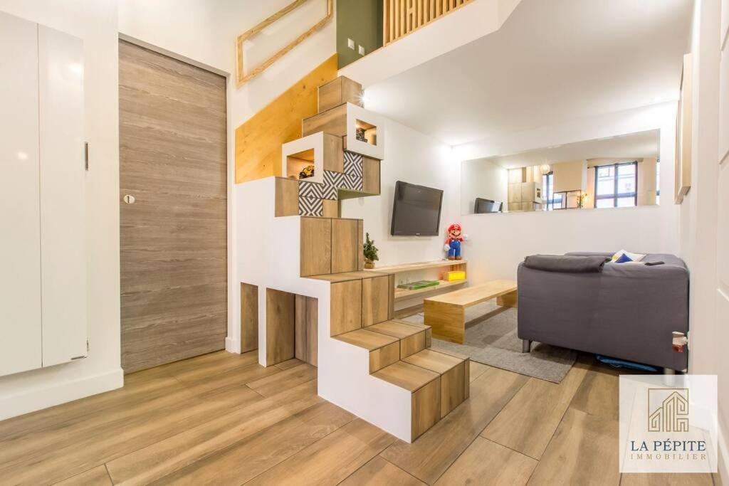 Appartement 40M2 Les Cintres Du Palace Valenciennes Bagian luar foto